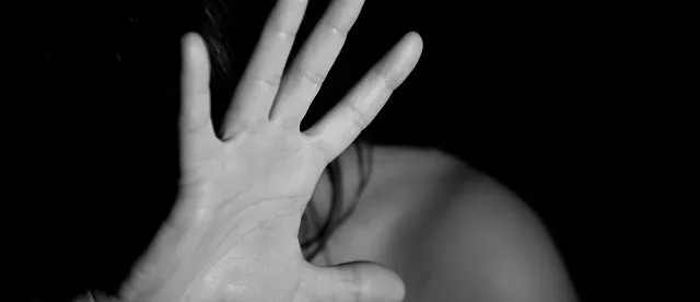 Violenza donna