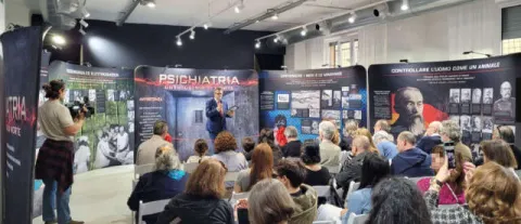 Inaugurazione mostra psichiatria Milano